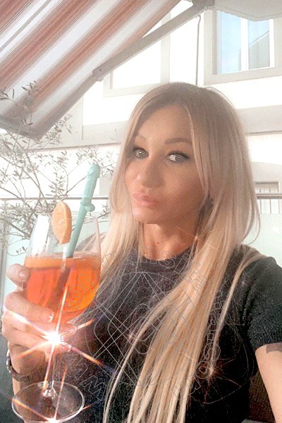 Foto selfie 371 di Pamy La Diva Stellare transex Losanna