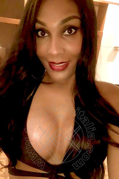 Foto selfie 26 di Thalita Top Xxxl transex Torino