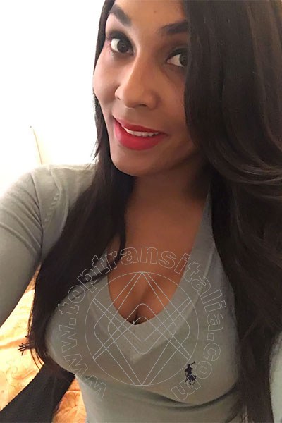 Foto selfie 18 di Thalita Top Xxxl transex Torino