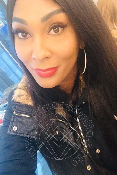 Foto selfie 7 di Thalita Top Xxxl transex Torino