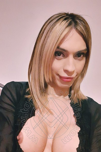 Foto selfie 33 di Amanda Sanchez transex Asti