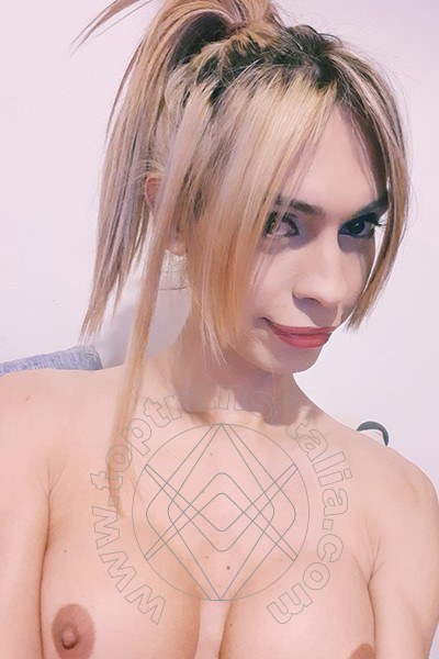 Foto selfie 36 di Amanda Sanchez transex Asti