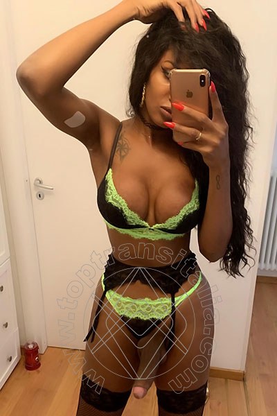 Foto selfie hot 4 di Celinny transex Roma