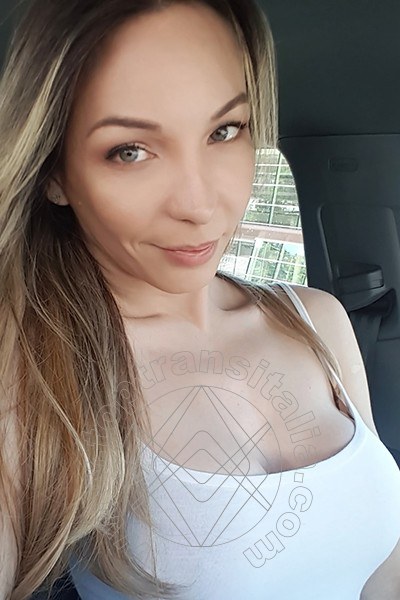 Foto selfie 26 di Laviny Albuquerque Pornostar transex Legnano