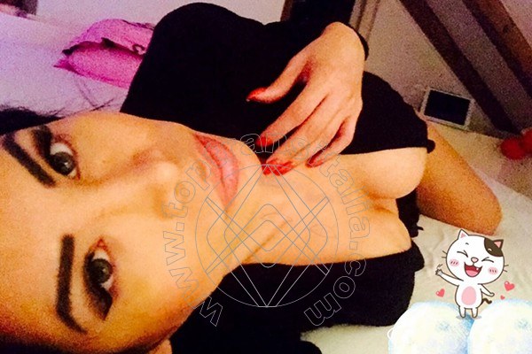 Foto selfie 2 di Pamela transex Enniskillen