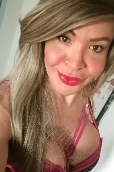 Foto selfie 135 di Tainá Oliveira transex Prato