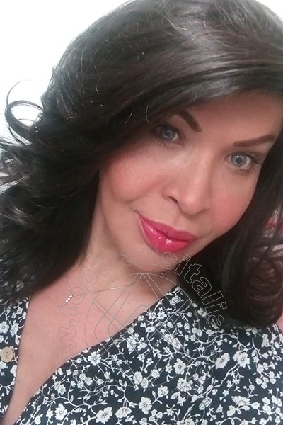 Foto selfie 128 di Tainá Oliveira transex Prato