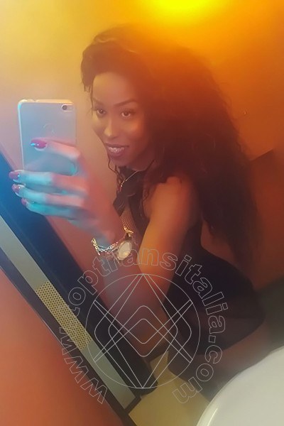 Foto selfie 55 di Leonna Pantera transex Roma