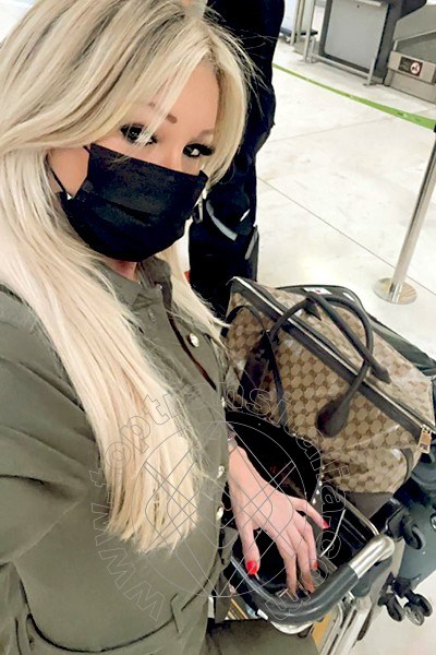 Foto selfie 320 di Pamy La Diva Stellare transex Losanna