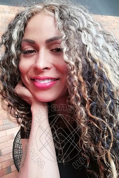 Foto selfie 1 di Megan transex Nettuno