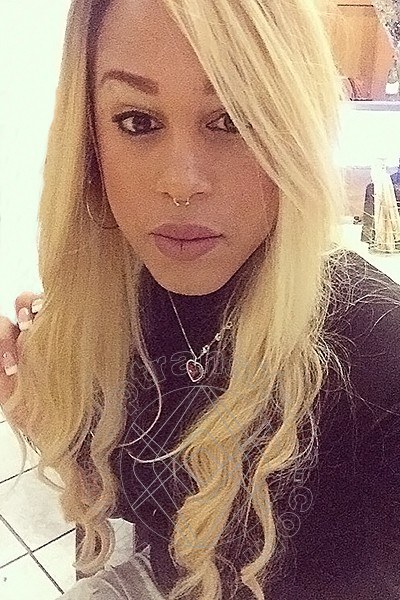Foto selfie 16 di Miss Valentina Bigdick transex Varese