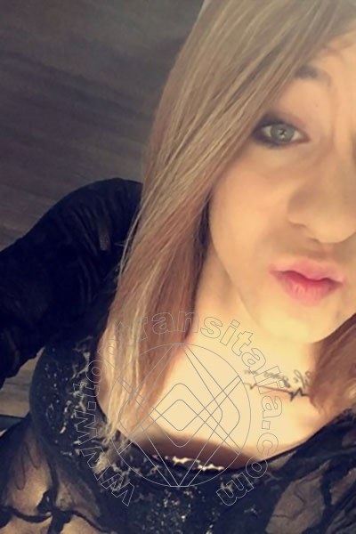 Foto selfie 1 di Svenja transex Ginsheim-gustavsburg