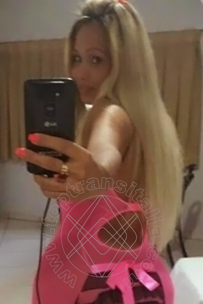 Foto selfie 21 di Agatha Ferraz Class transex Goiânia