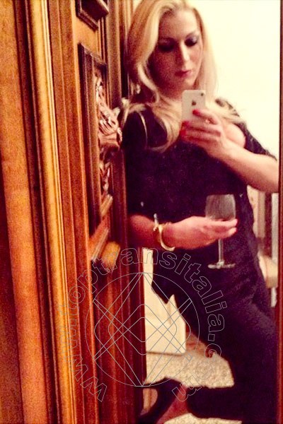 Foto selfie 9 di Rafaela  Carneiro transex Cannes