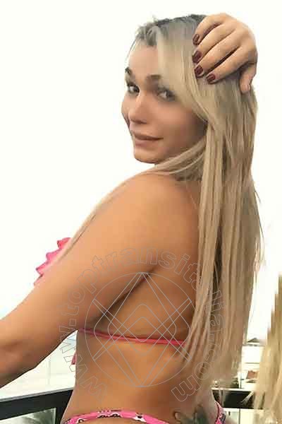 Foto selfie 1 di Giselle Sakai transex Curitiba