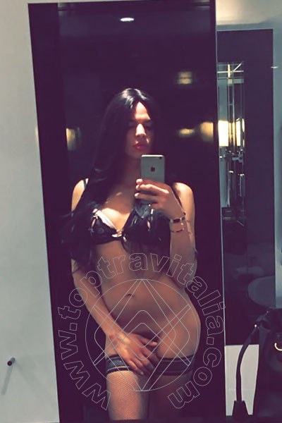Foto selfie hot 3 di Sabrina Morais Xxxl transex San Giuliano