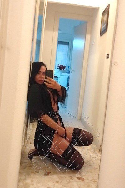 Foto selfie 42 di Gina Latina transex Brescia