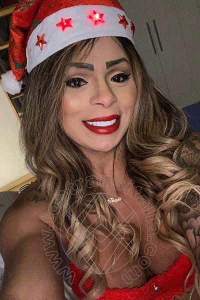 Foto selfie 19 di Thayla Santos Pornostar transex Milano