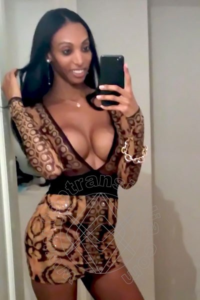 Foto selfie 30 di Naomi Closed transex Milano