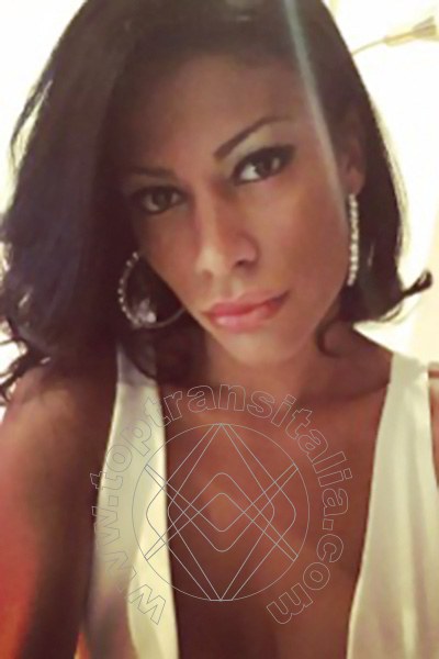 Foto selfie 59 di Miriany Ribeiro Pornostar transex Perugia