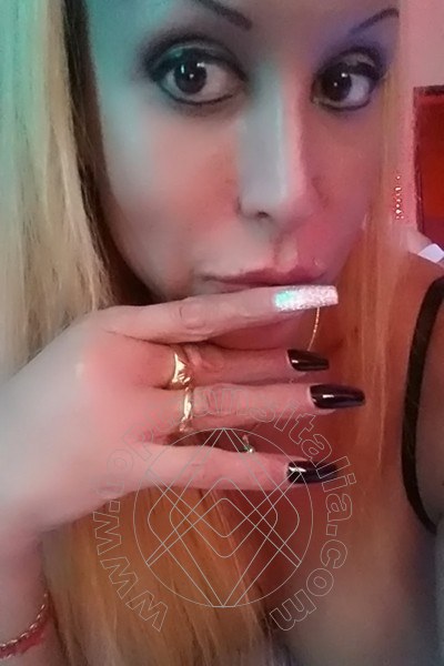Foto selfie 27 di Barby Piel Morena Latina transex Hannover