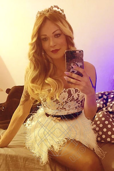 Foto selfie 14 di Lorena Senicar transex Viareggio