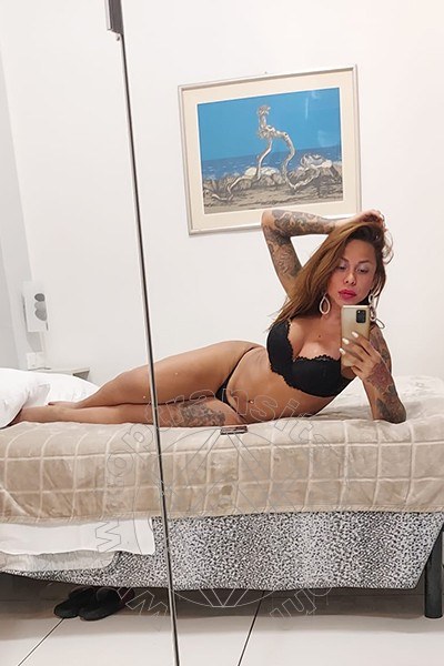Foto selfie 69 di Alessandra Toledo Pornostar transex Rimini