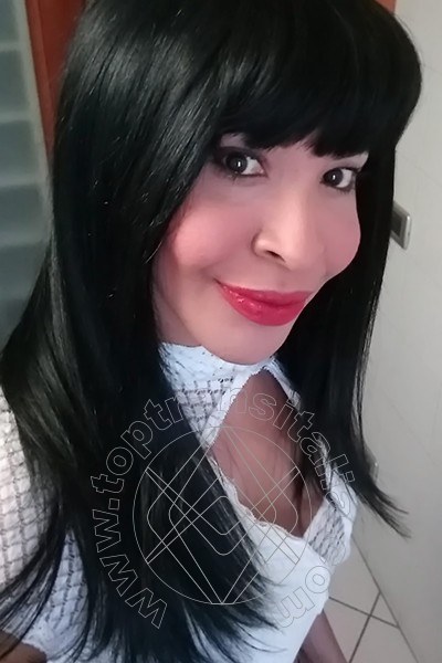 Foto selfie 153 di Tainá Oliveira transex Prato