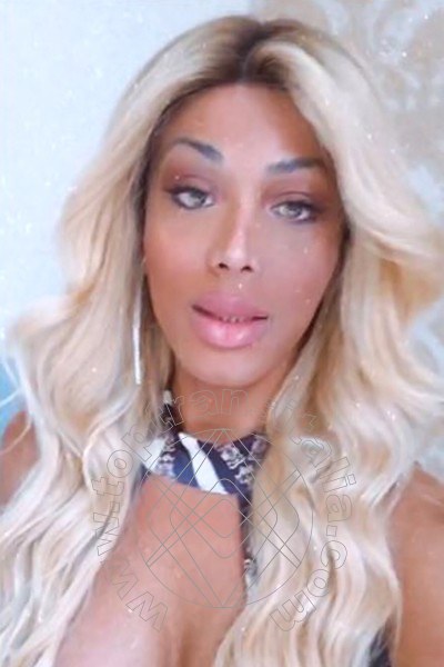 Foto selfie 19 di Camilla Brazil transex Roma