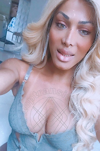 Foto selfie 18 di Camilla Brazil transex Roma