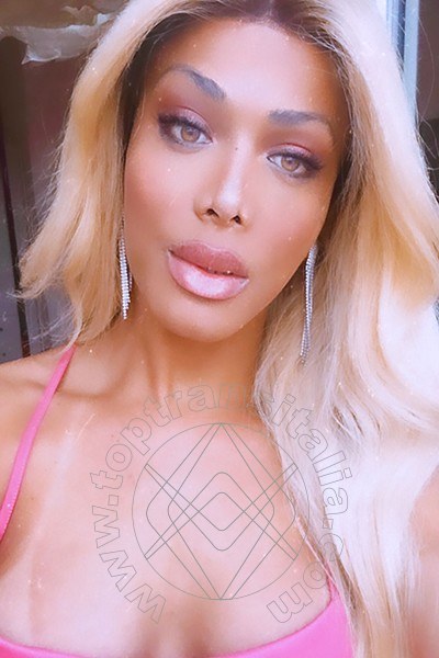 Foto selfie 17 di Camilla Brazil transex Roma