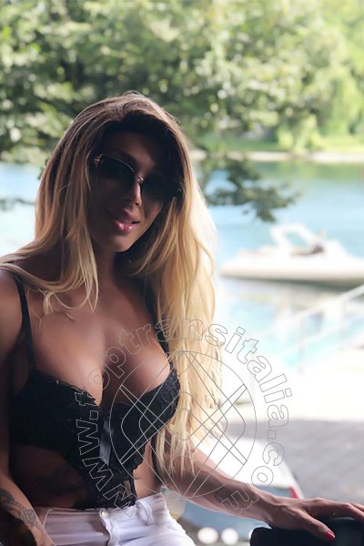Foto selfie 22 di Camilla Brazil transex Roma