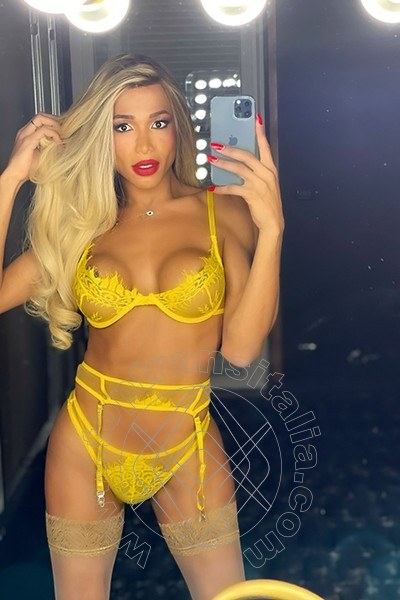 Foto selfie 9 di Angel Jade Pornostar transex Napoli