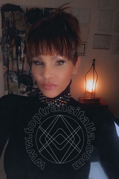 Foto selfie 206 di Valeria transex Treviso