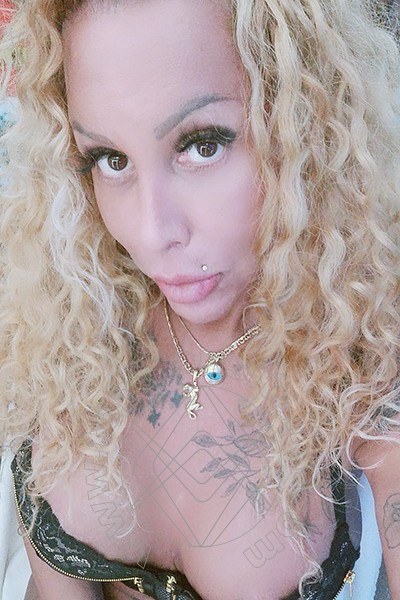 Foto selfie 3 di Barby Piel Morena Latina transex Hannover