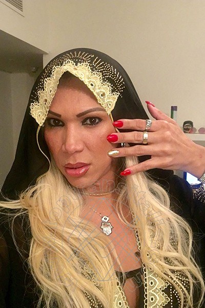 Foto selfie 95 di Jhoany Wilker Pornostar transex Bari