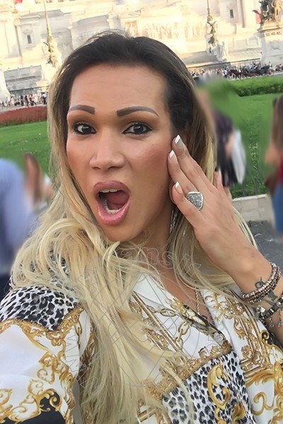 Foto selfie 94 di Jhoany Wilker Pornostar transex Bari