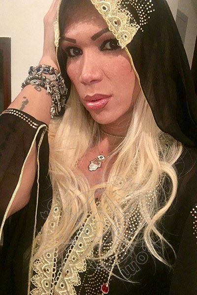 Foto selfie 85 di Jhoany Wilker Pornostar transex Bari