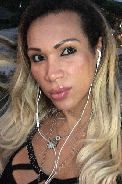 Foto selfie 83 di Jhoany Wilker Pornostar transex Bari