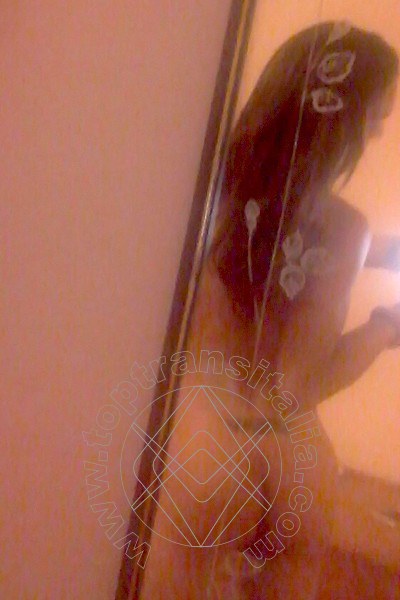 Foto selfie 23 di Alexia Veit transex Desenzano Del Garda