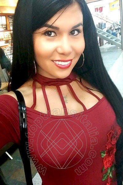 Foto selfie 35 di Natty Natasha Colucci transex Latina