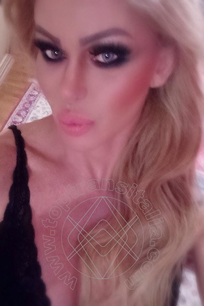 Foto selfie 8 di Evelyn Braga transex Milano