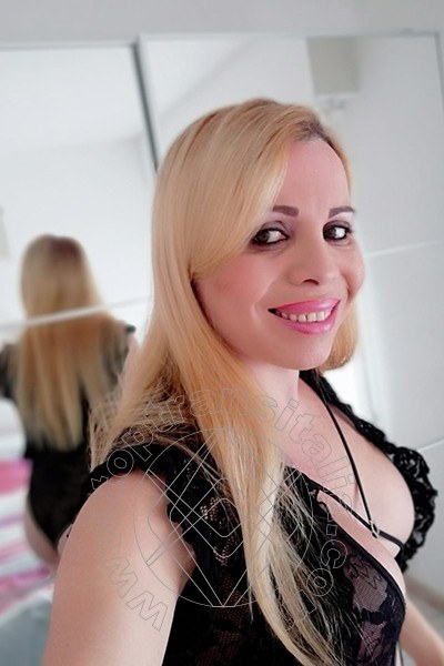 Foto selfie 14 di Hisabelly Spears Pornostar transex Roma