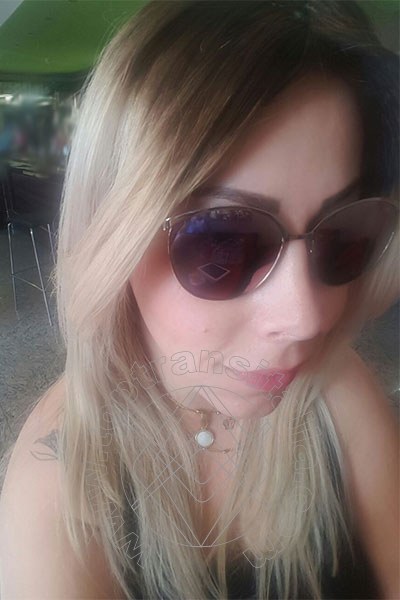 Foto selfie 12 di Giselly Kherllakian transex Colonnella