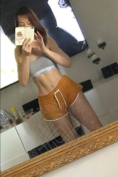 Foto selfie 18 di Giselly Kherllakian transex Colonnella