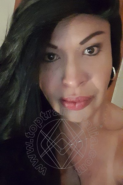 Foto selfie 95 di Tainá Oliveira transex Prato