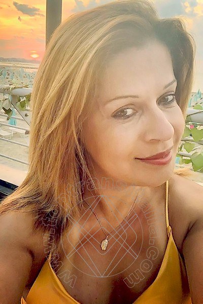 Foto selfie 2 di Linda Blond transex Rimini