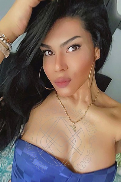 Foto selfie 31 di Vittoria Tovar transex Terni