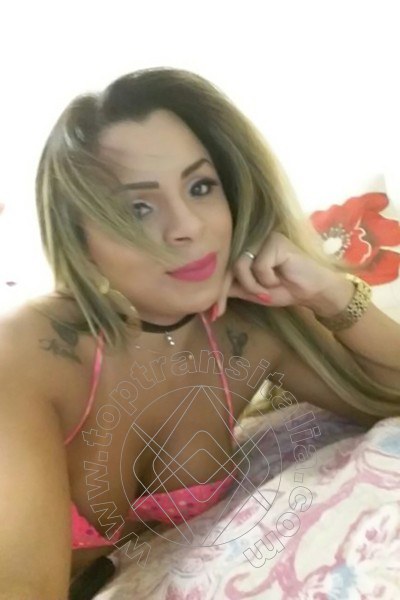 Foto selfie 34 di Thayla Santos Pornostar transex Milano