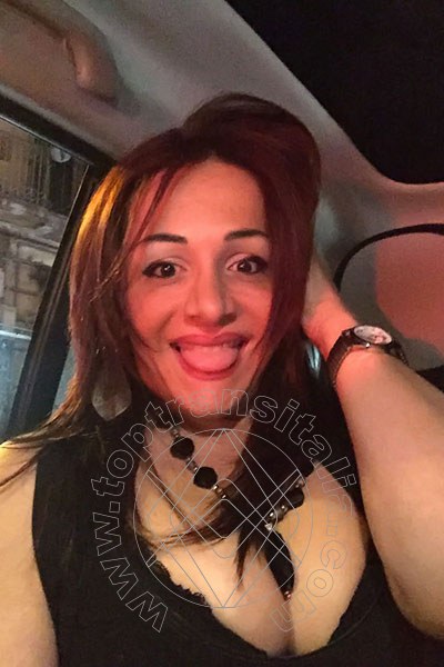 Foto selfie 60 di Carla Attrice Italiana transex Napoli